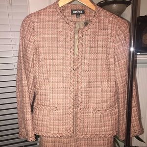 Kasper tweed 2 piece suit with skirt